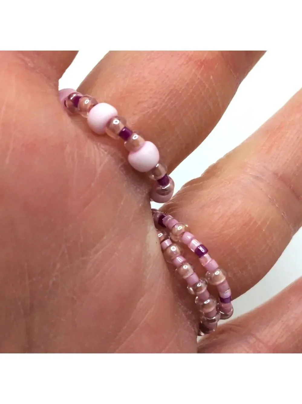 381MIDALANE Genuine Ruby & Bead Stretch Rings